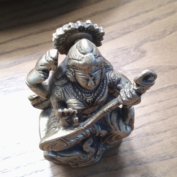 Antique Vintage Brass Hindu Goddess Saraswati Sculpture / 4” Figurine - Picture 13 of 15